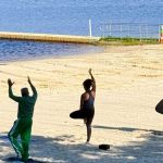 senderismo-y-sesiones-de-yoga-smith-lake-fayetteville